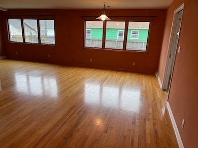 1505 W 7th St, Newton, KS 67114 - photo 6