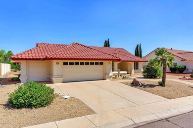 13530 W Ballad Dr-large-002-19-Front Ext