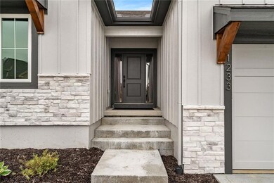 1233 Edwards Cir, Raymore, MO 64083 - photo 3