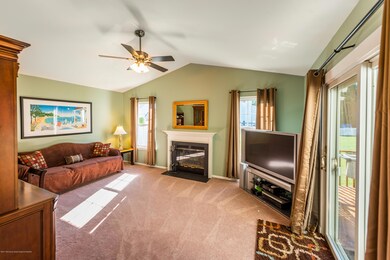 2 Sherrybrooke Dr-11