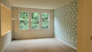 58 Tulip Cir unit 58, South Grafton, MA 01560 - photo 5