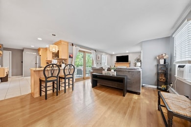 782 West St unit 2, Walpole, MA 02081 - photo 4