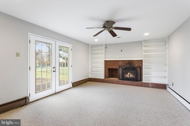 179 Rice Dr, Morrisville, PA 19067 - photo 7