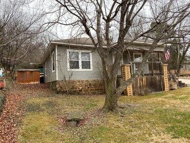 656 E Huntsville Rd, Fayetteville, AR 72701 - photo 2