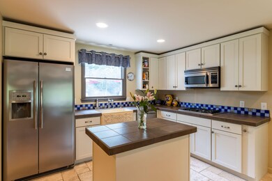 21 21st St N-web-17
