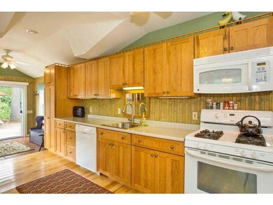 Kitchen. Custom Kitchen