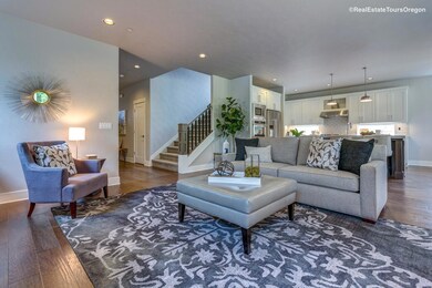 61631 SE Depot Loop, Bend, OR 97702 - photo 2