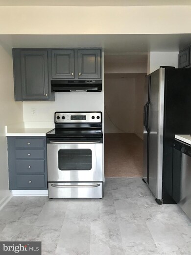 2230 Dawn Ln, Temple Hills, MD 20748 - photo 4