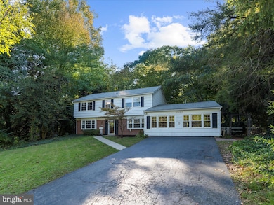 3902 Wakefield Ln, Bowie, MD 20715 - photo 3