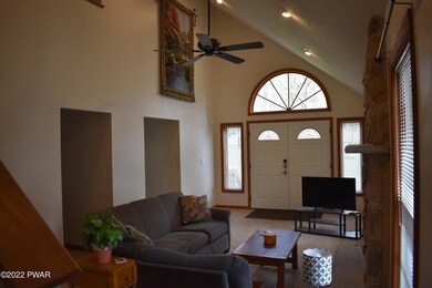 102 Mink Ct, Dingmans Ferry, PA 18328 - photo 7