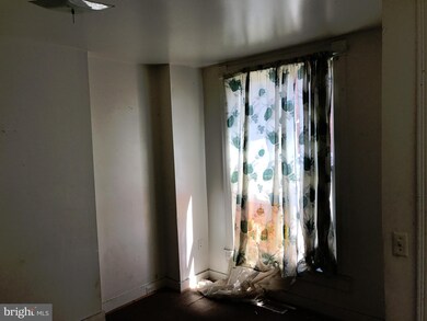 524 Brunswick St, Baltimore, MD 21223 - photo 2