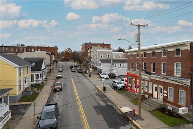 25 College St, Clinton, NY 13323 - photo 2