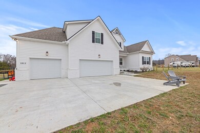 1013 Old Center Church Rd, Shelbyville, TN 37160 - photo 4