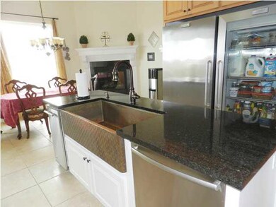 Hugh Granite Breakfast Bar with a 20x30 Copper Sin