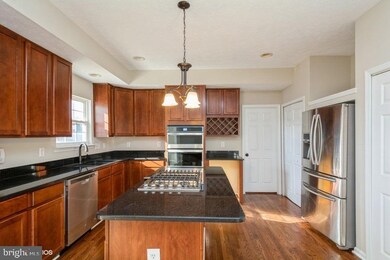 10421 Markby Ct, White Plains, MD 20695 - photo 2