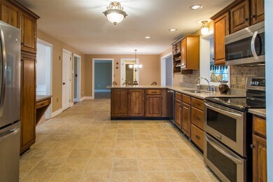 15 Cobblestone Place, Merrimack, NH 03054 - photo 2