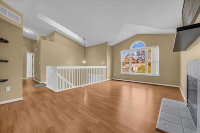 08-5754 Lockwood Dr-8