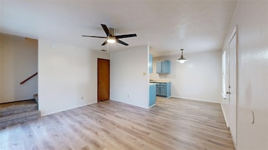 1002 Verde Dr unit A, Bryan, TX 77801 - photo 5