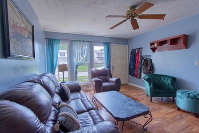 Living Room (1)