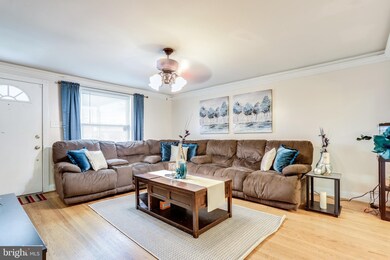 1023 Foxwood Ln, Essex, MD 21221 - photo 3