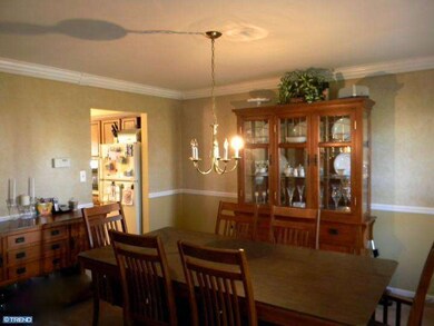 45 Klein Dr, Trenton, NJ 08620 - photo 4