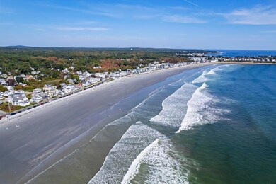 197 Long Beach Ave unit B, York, ME 03909 - photo 4