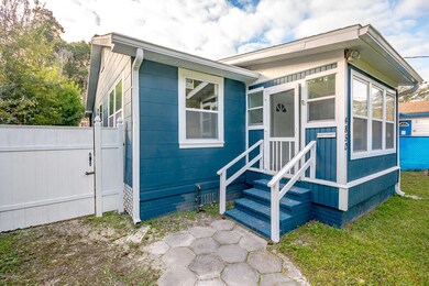 4850 Sunderland Rd, Jacksonville, FL 32210 - photo 5