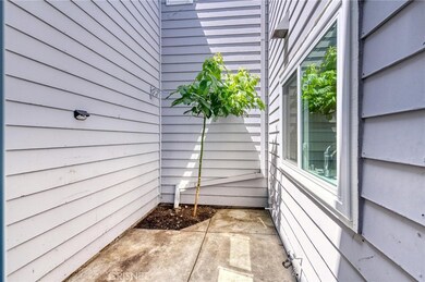 14380 Foothill Blvd unit 5, Sylmar, CA 91342 - photo 7