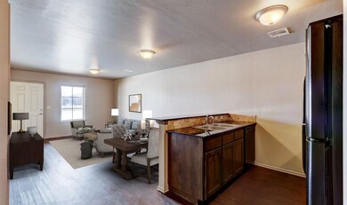 13807 Acme Rd unit 100, Shawnee, OK 74804 - photo 7