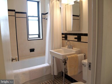 General Scott Apartments unit 212, Washington, DC 20036 - photo 7