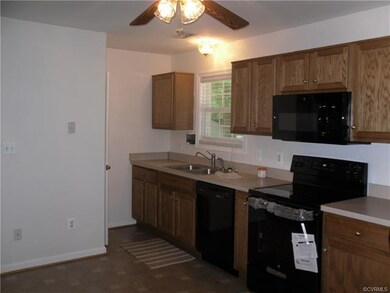 2502 Quail Oak Dr, Ruther Glen, VA 22546 - photo 5