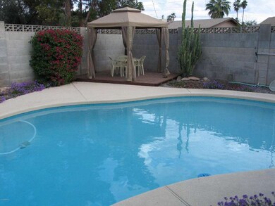 1275 E Manhatton Drive 059