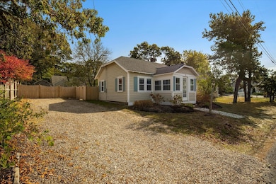 22 Ferncliff Rd, Dennis Port, MA 02639 - photo 2