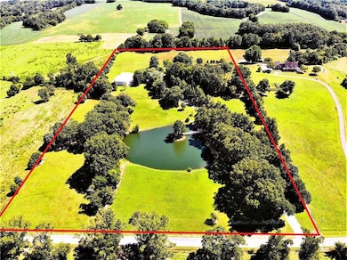 Property Lines are Approximate