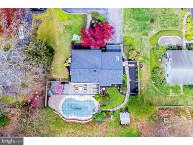 221 Arden Rd, Conshohocken, PA 19428 - photo 3