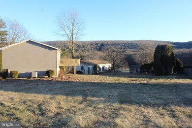 190 Lenker Dr, Williamstown, PA 17098 - photo 6