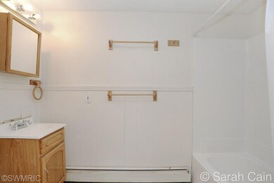 216 Maple St, Lowell, MI 49331 - photo 6