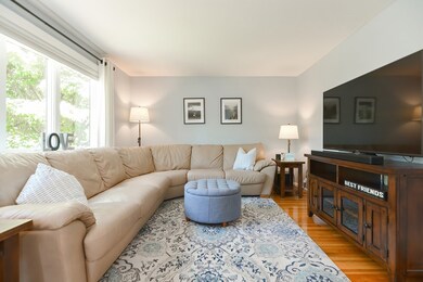 53 Broad St, Billerica, MA 01821 - photo 6