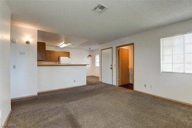 2777 Aarondavid Dr unit C, Las Vegas, NV 89121 - photo 4