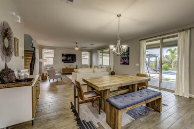 10961 N Delphinus St__097