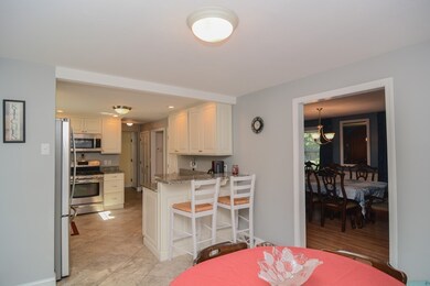 18 Oriole Dr, Nashua, NH 03063 - photo 6