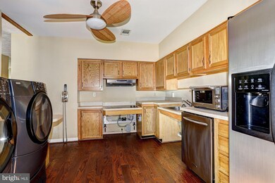 7543 Weather Worn Way unit B, Columbia, MD 21046 - photo 6