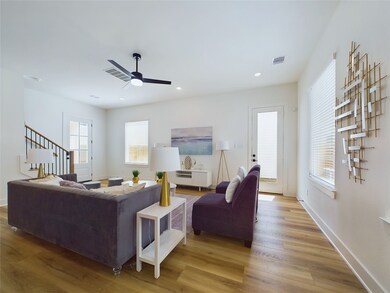 6335 Wheatley St, Houston, TX 77091 - photo 4