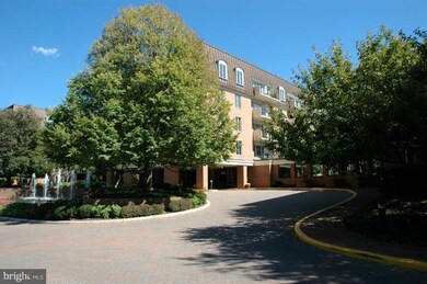 8101 Connecticut Ave unit C-308, Chevy Chase, MD 20815 - photo 5