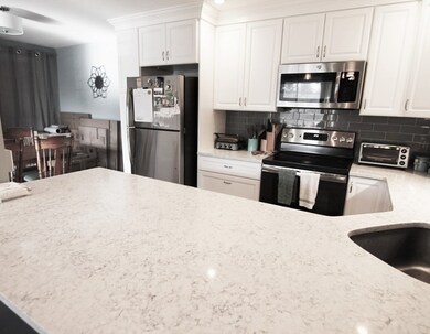 51 Jacqueline Rd unit 6, Waltham, MA 02452 - photo 6