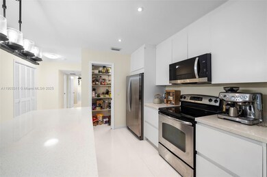 1330 NE 105th St unit 301, Miami Shores, FL 33138 - photo 6