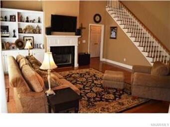 Great Room with built-ins