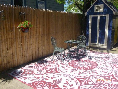 88 Pekin St, Providence, RI 02908 - photo 2