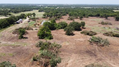 1521 Oak Hill Rd, Cleburne, TX 76031 - photo 4