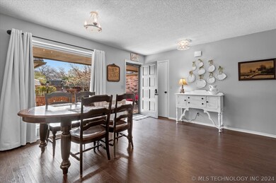 14 SE Shadow Lake unit 14, Bartlesville, OK 74006 - photo 6